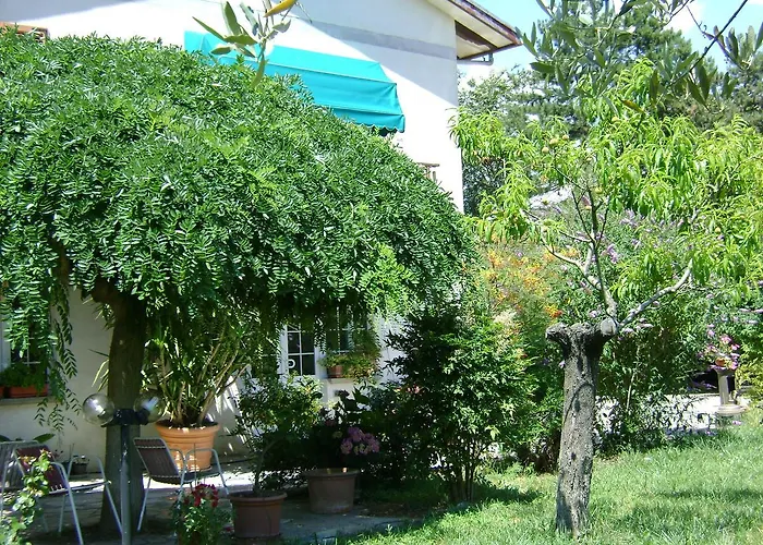 La Mimosa Bed & Breakfast 3*